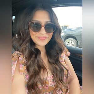 Meet your Posher, Sophie